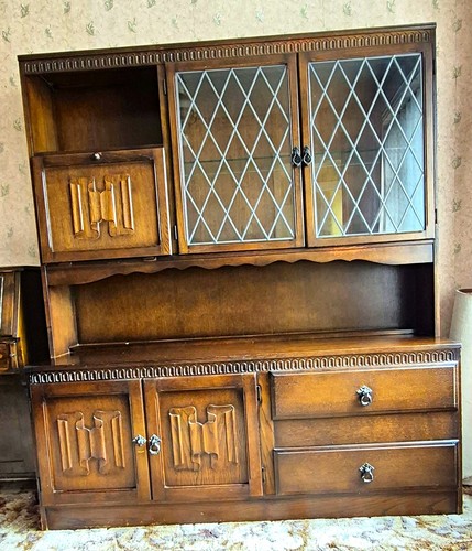 Wooden oak dresser - oak, dresser/display