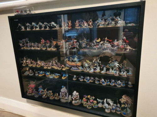 Display wall cabinet - display,
