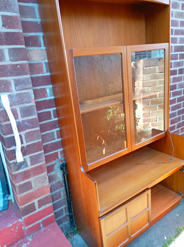 Brown wood glass - &,